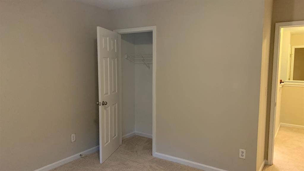 5 BR in Morrisville