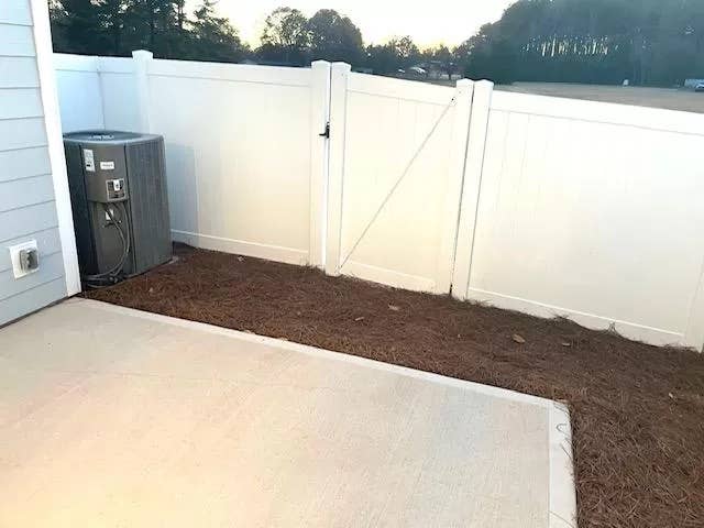 3 BR in Belmont