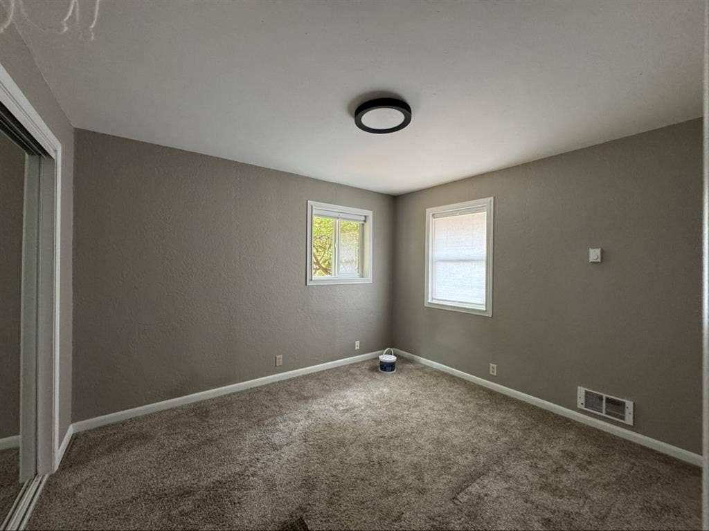 Utilities included for roommate