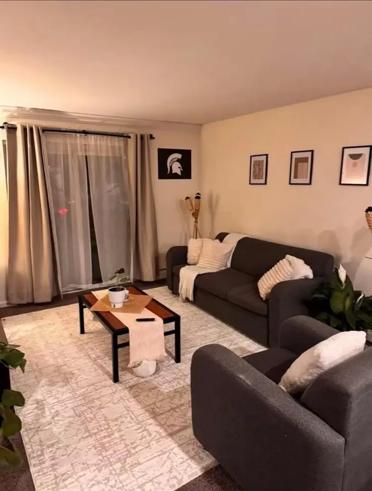 Cedar Village Apts — 1B/1B Sublease