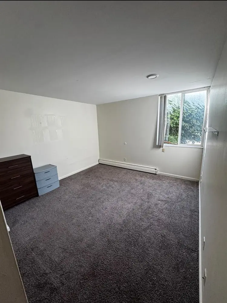 Cedar Village Apts — 1B/1B Sublease