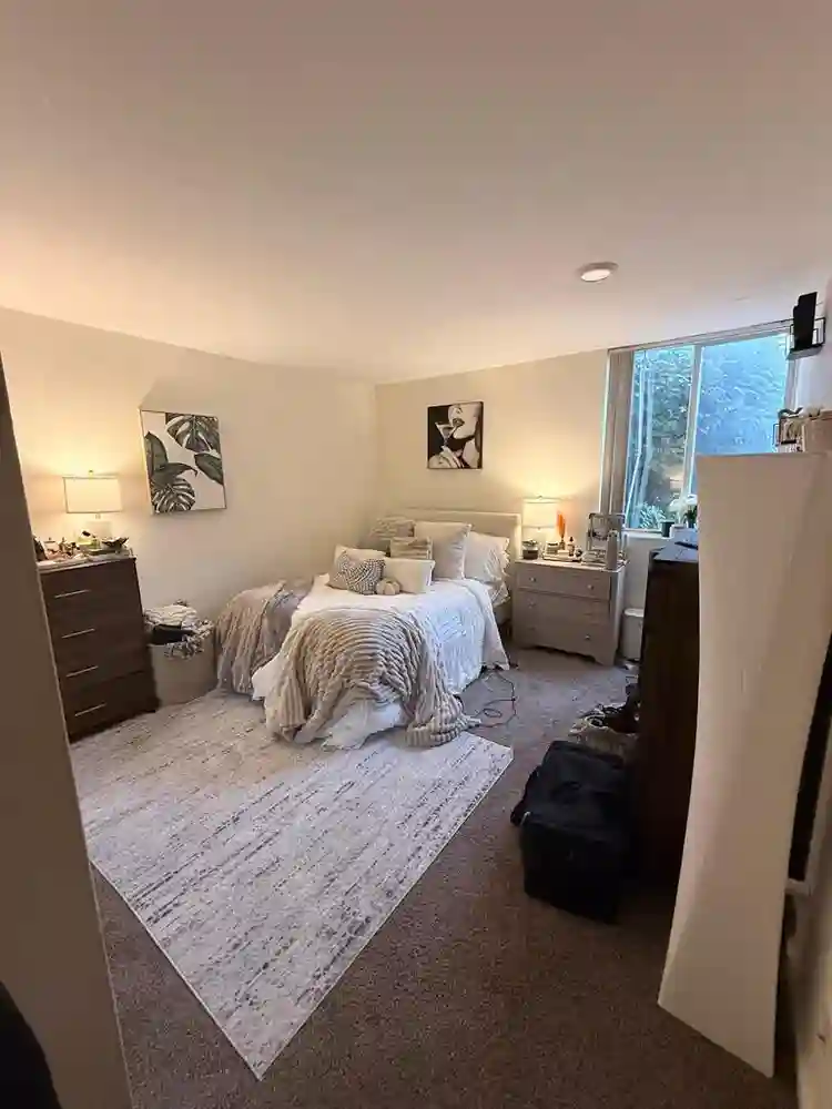 Cedar Village Apts — 1B/1B Sublease
