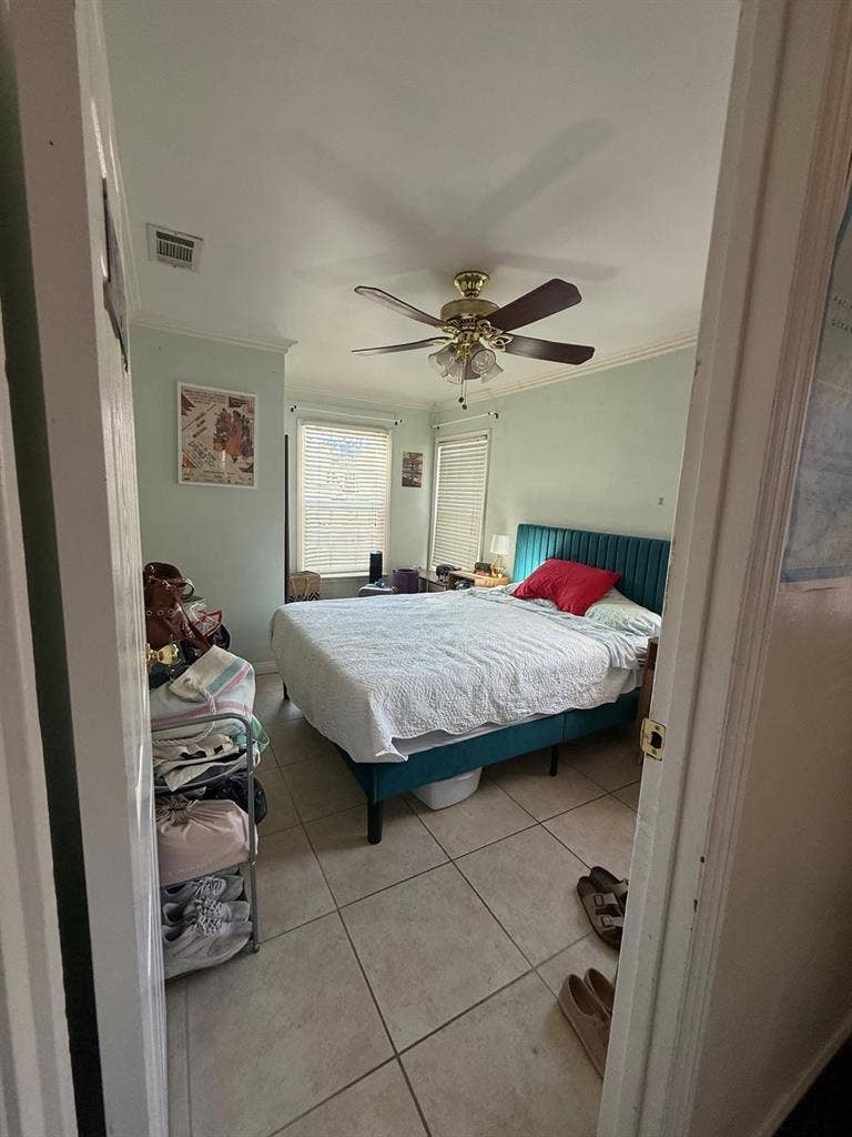 Cozy Room in East Pasadena House
