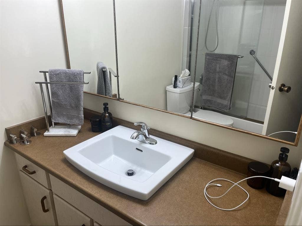 Private Room in a 2Bed, 1.5Bath