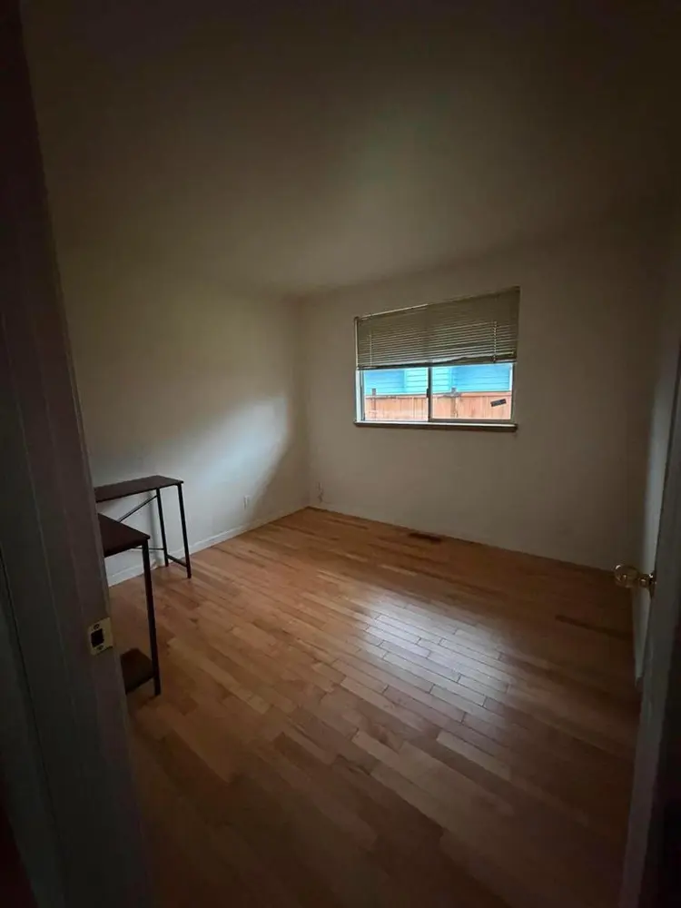 Room for rent 780.00