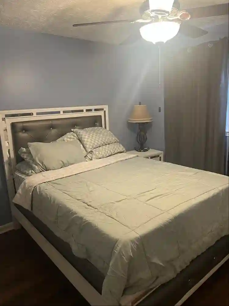 Private bedroom
