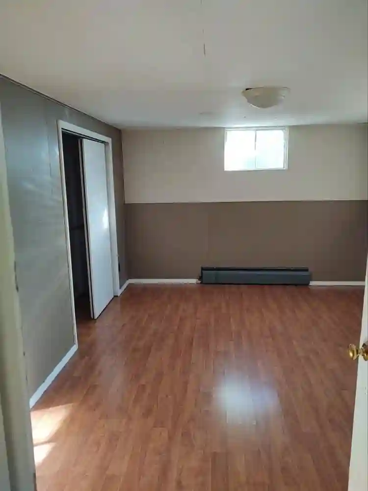 Huge bedroom in basement share