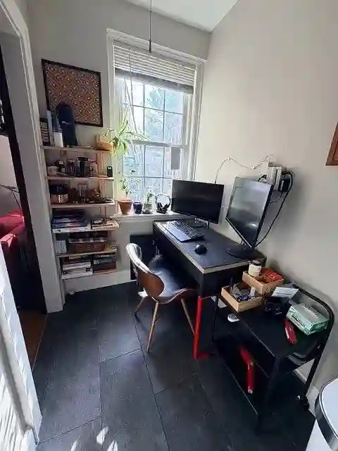 Bright & Updated Apartment