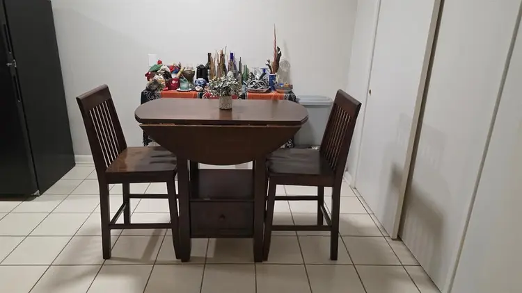 Room for rent in West Hollywood, Ca