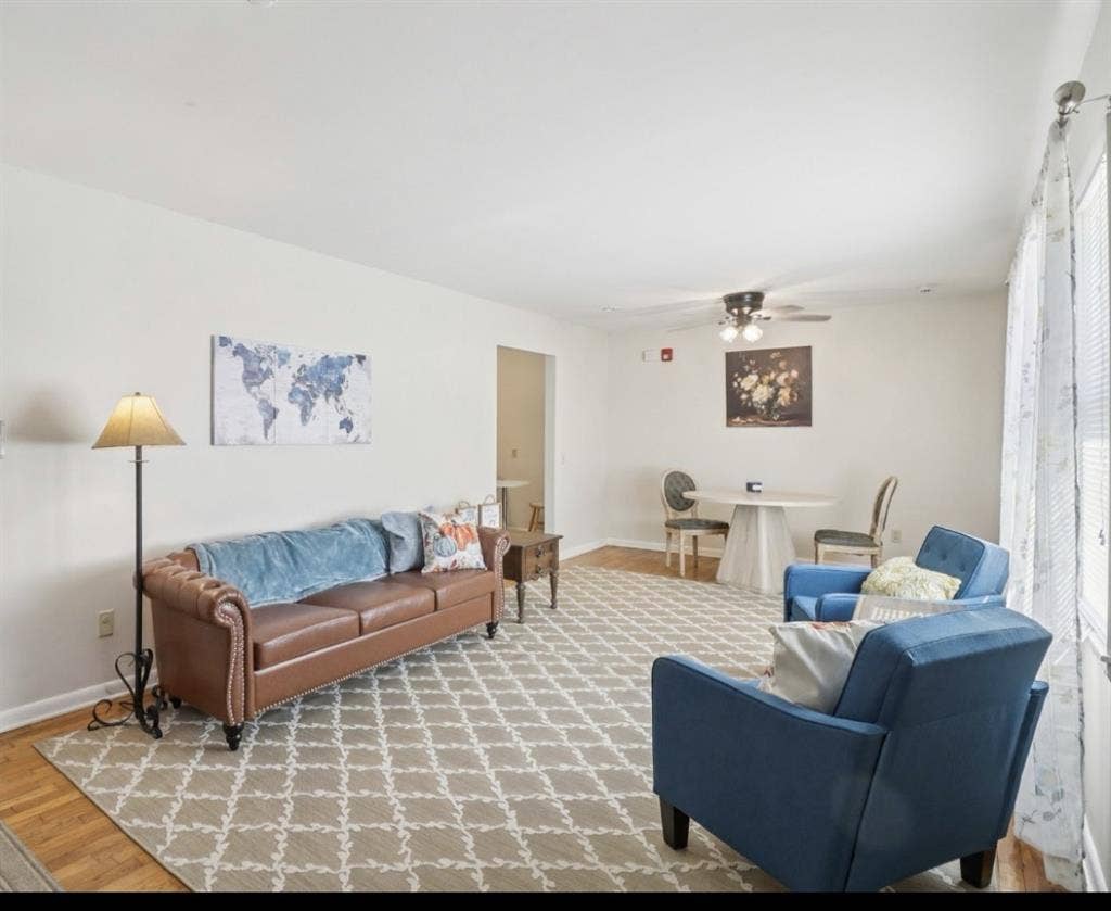 Rent by the Room for students