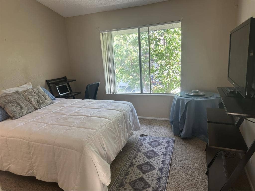 Furnished Master Suite/Private Bath