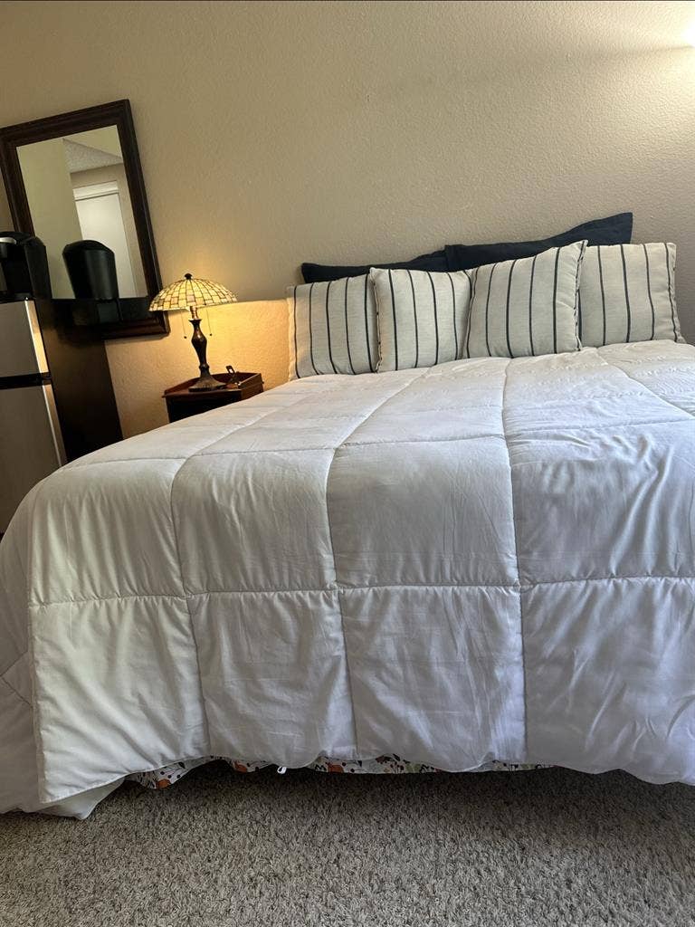 Furnished Master Suite/Private Bath