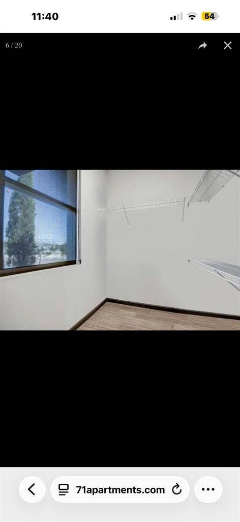 Roommate wanted in Tulsa Hills!