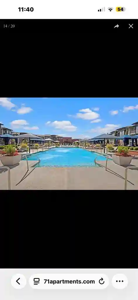 Roommate wanted in Tulsa Hills!