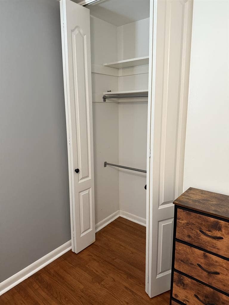 Room for one inParkville $800
