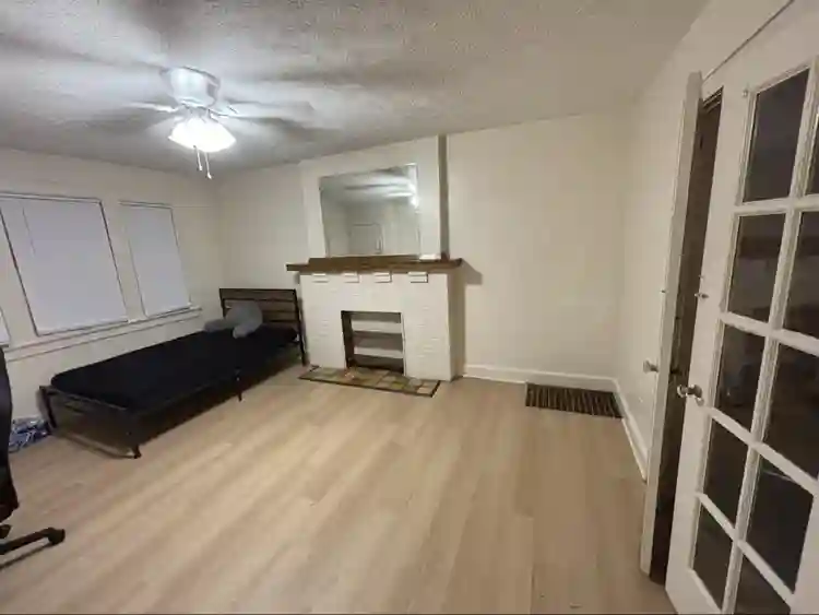 Lease Takeover: 5 mins from OSU