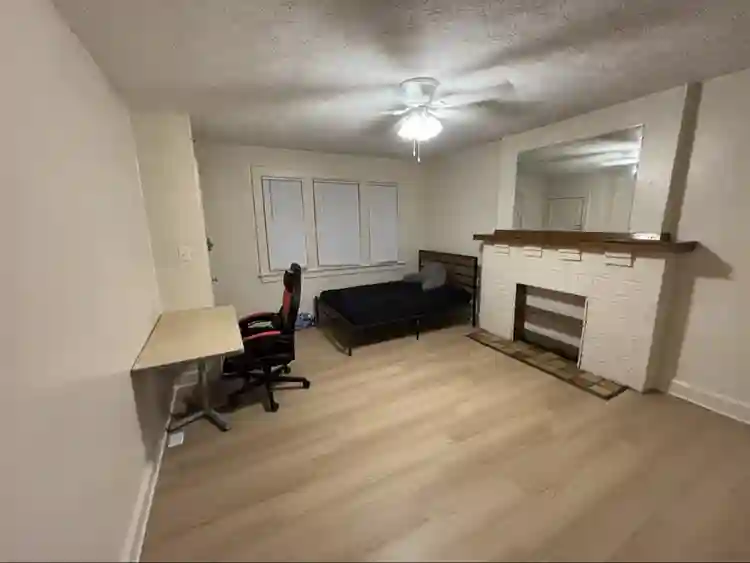 Lease Takeover: 5 mins from OSU