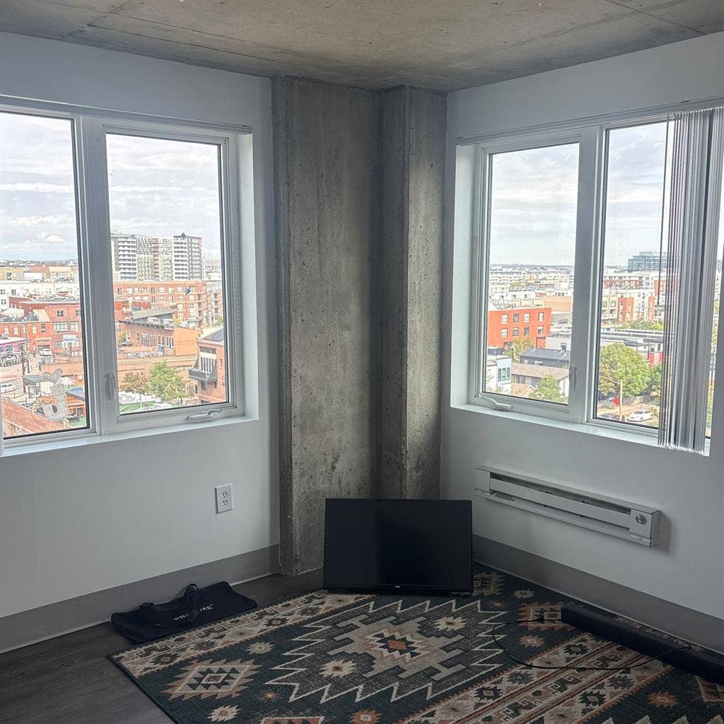 Room downtown