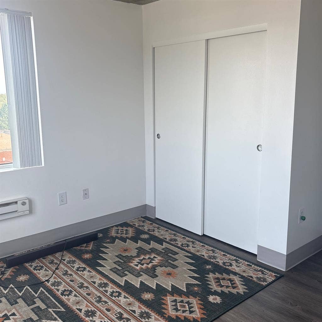 Room downtown