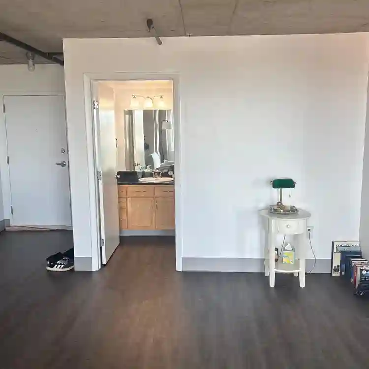 Room downtown