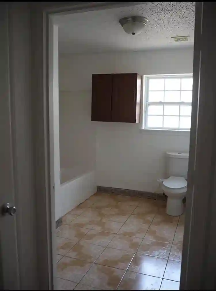 3 BR in Dallas