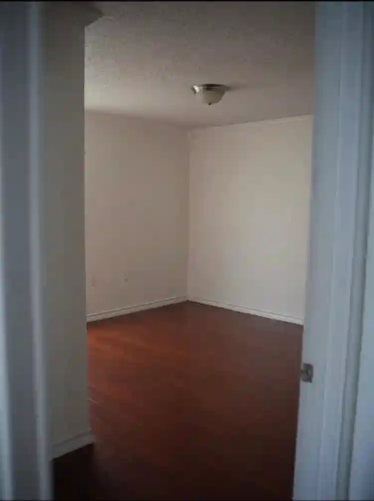 3 BR in Dallas