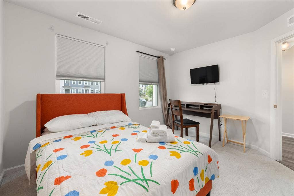 3 BR in Raleigh