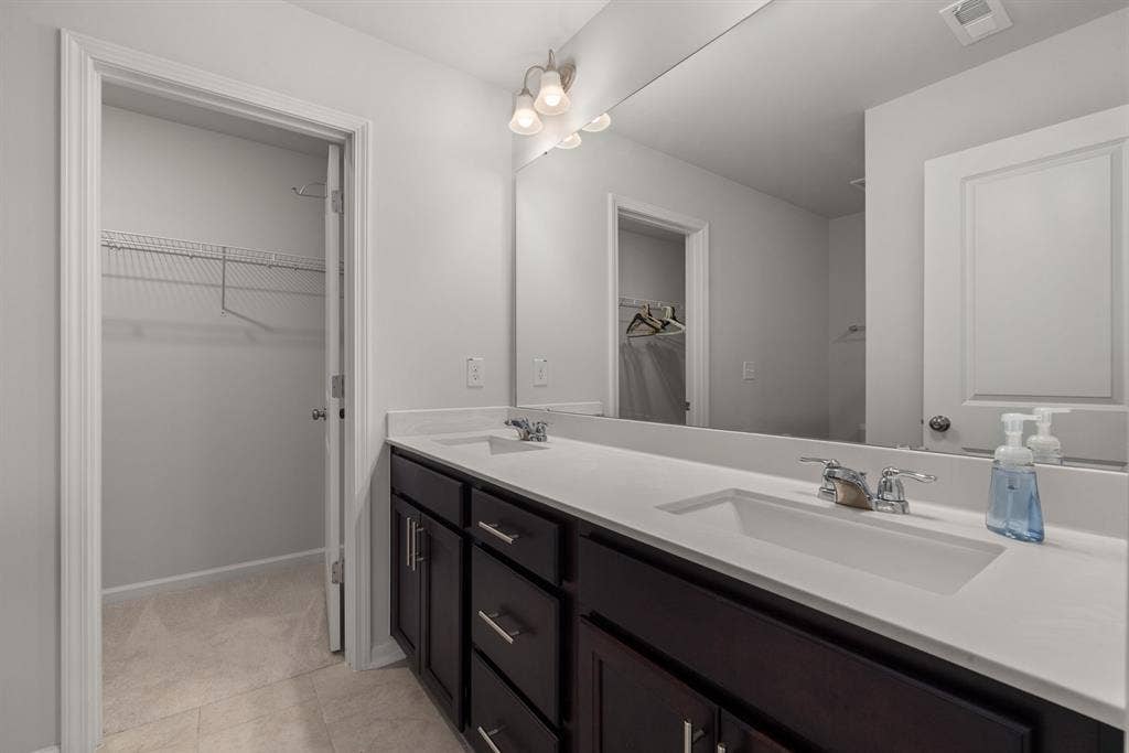 3 BR in Raleigh
