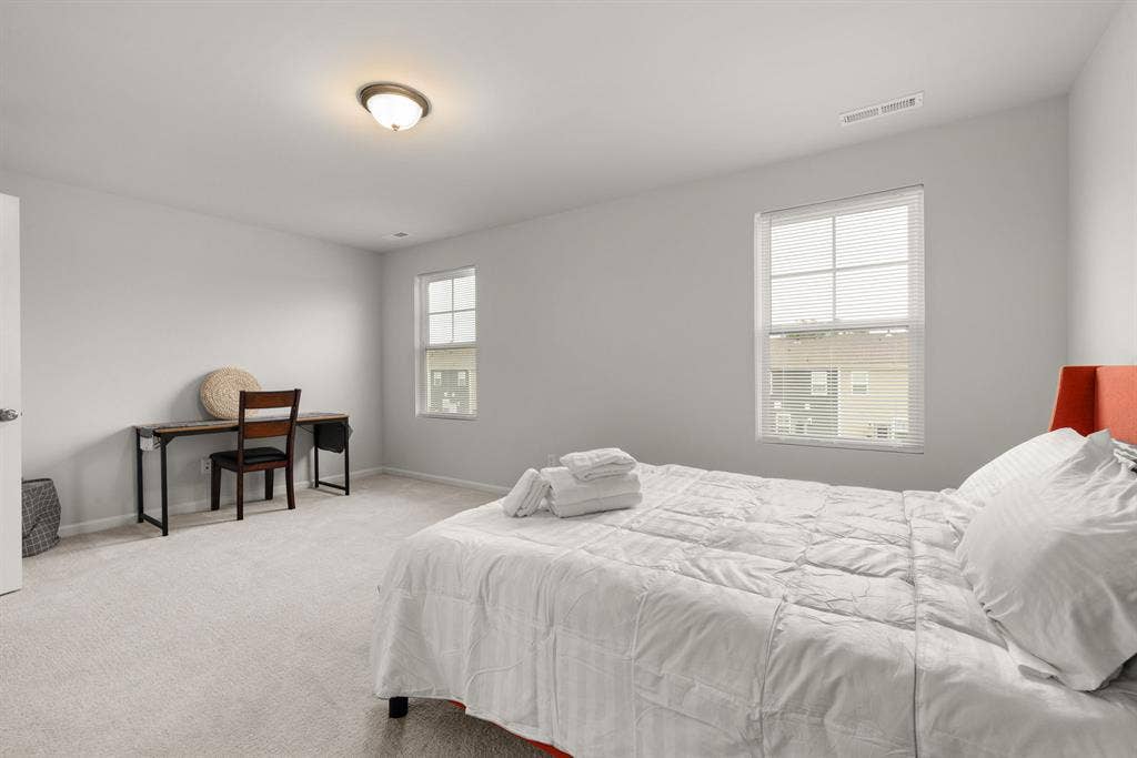 3 BR in Raleigh