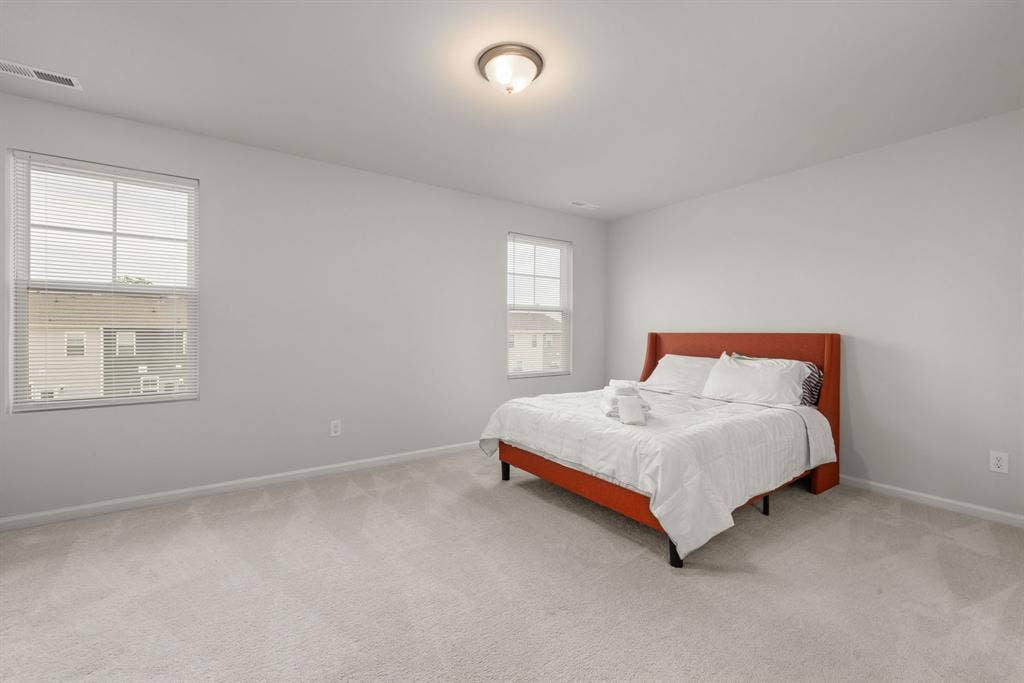 3 BR in Raleigh