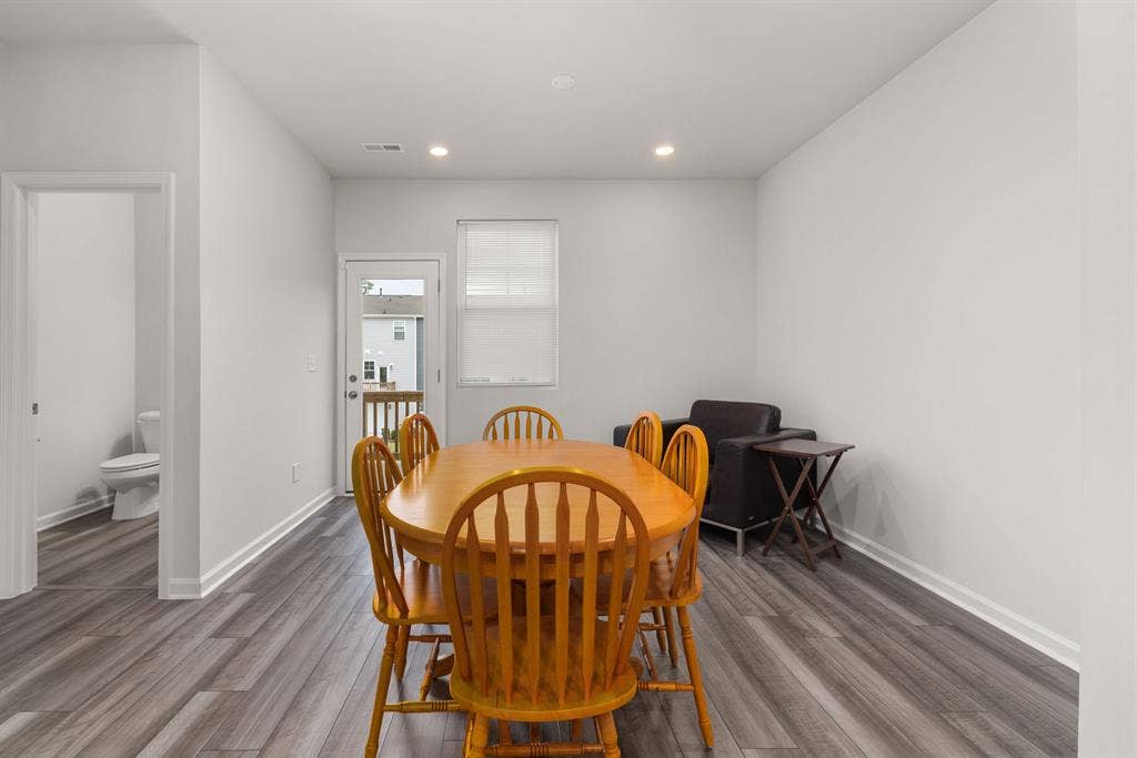3 BR in Raleigh