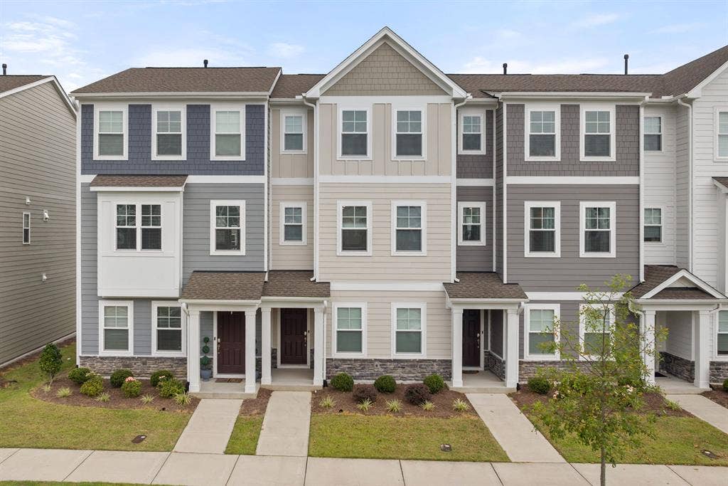 3 BR in Raleigh