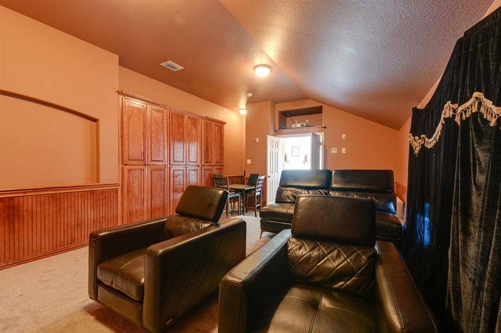 4 BR in Grand Prairie