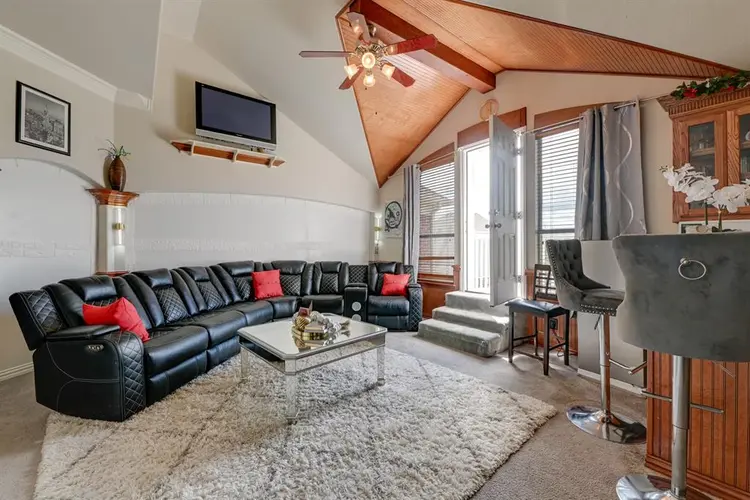 4 BR in Grand Prairie
