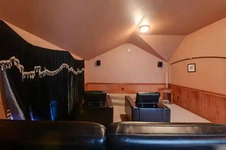 4 BR in Grand Prairie