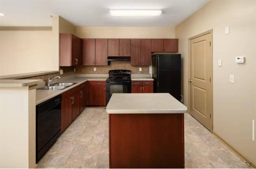 3 bedroom 2 bath apartment