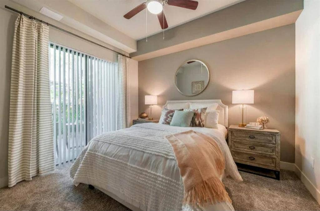 Beautiful apt at Lighthouse Point