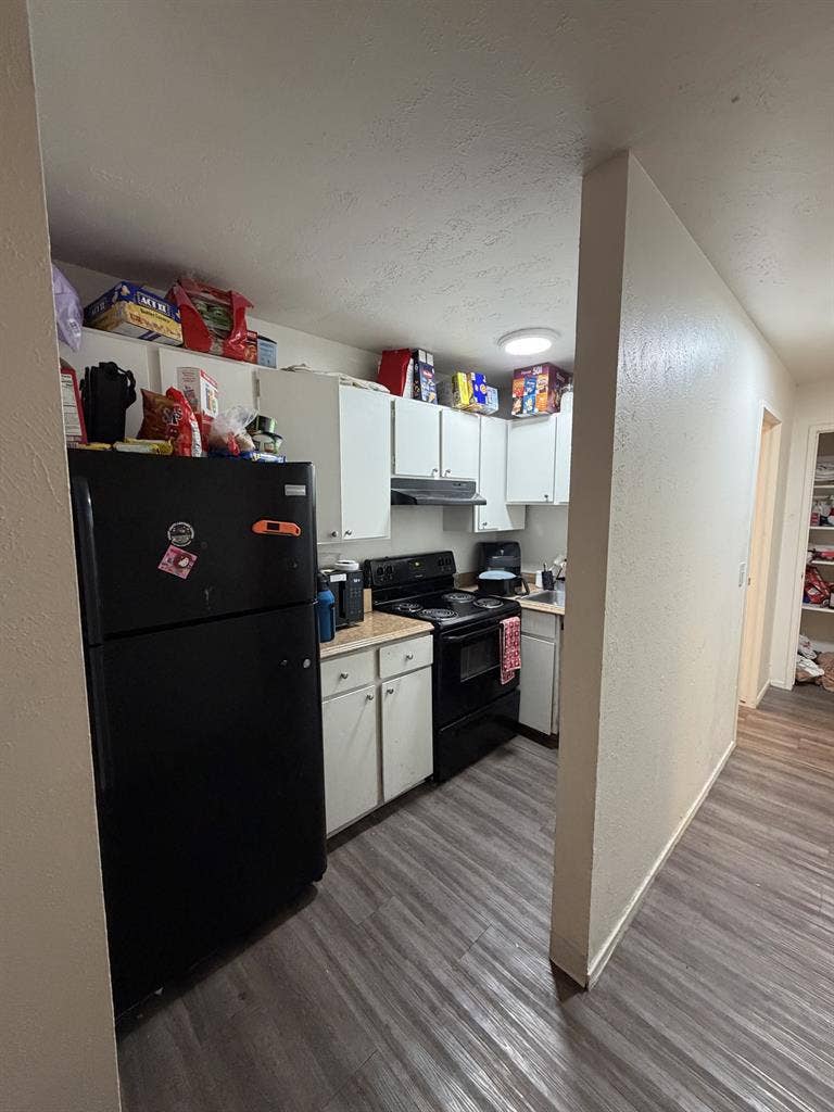 Looking for Roommate! (700/month)