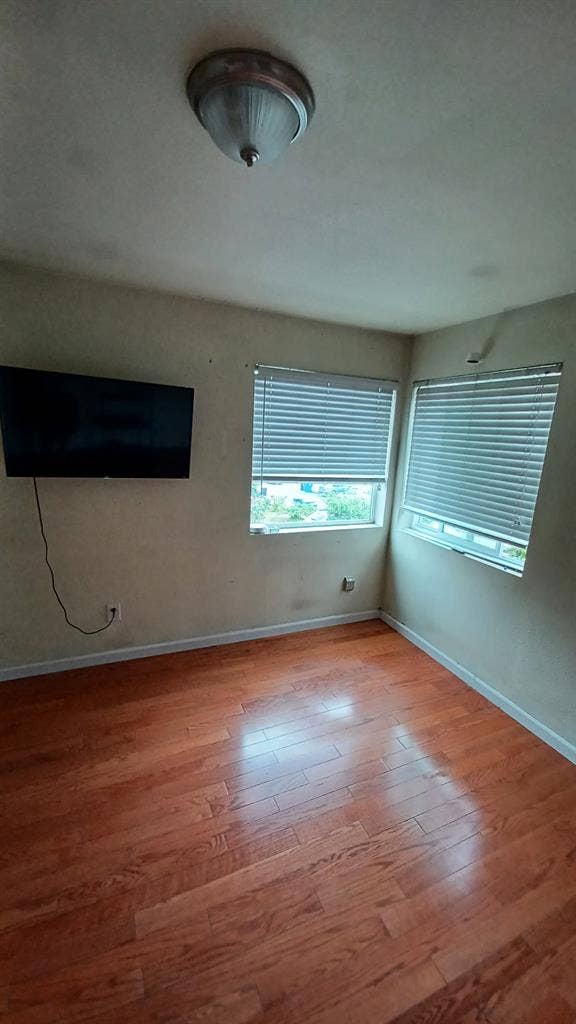 1 BR Available in North Beacon Hill