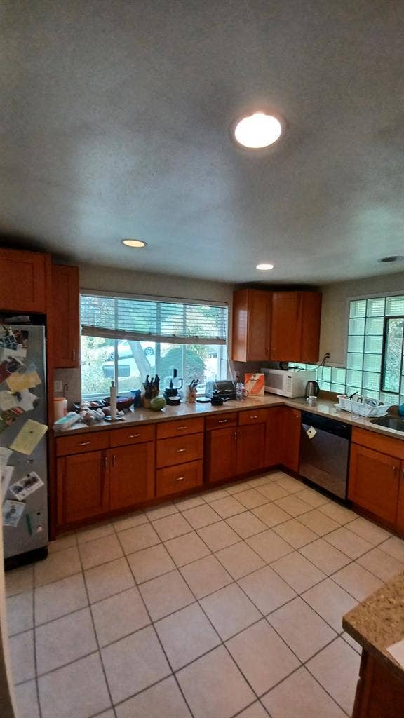 1 BR Available in North Beacon Hill