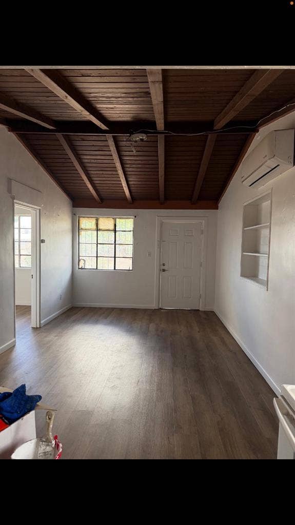 2 bedroom 1 bathroom for rent