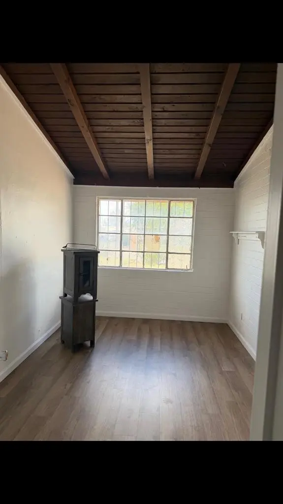 2 bedroom 1 bathroom for rent