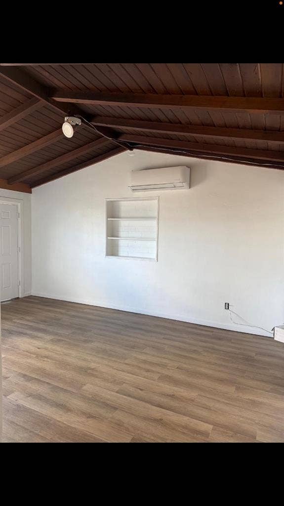2 bedroom 1 bathroom for rent