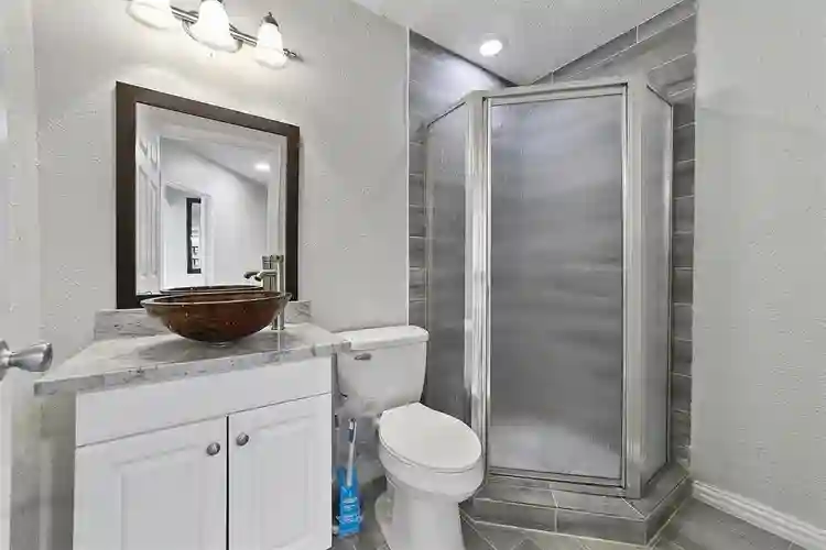 1 BR in Garland
