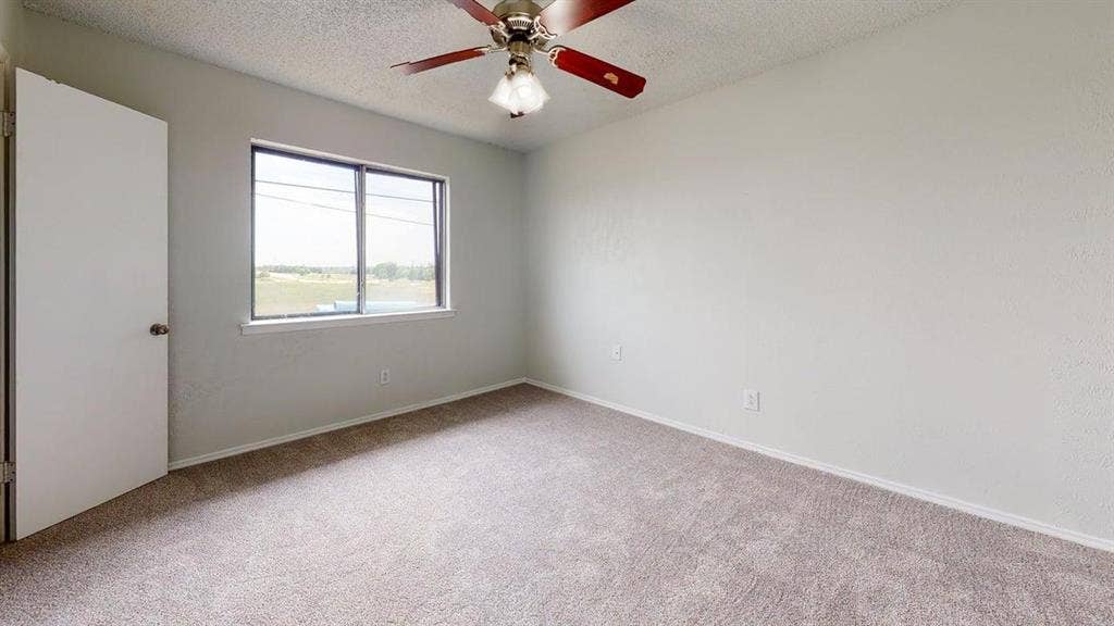 1 BR in Garland