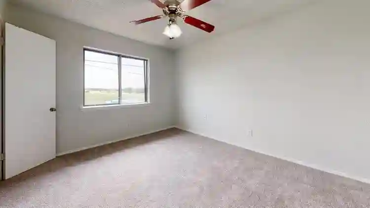1 BR in Garland