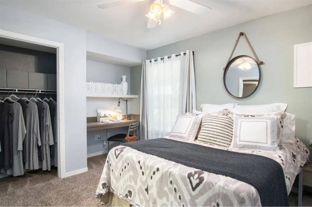 Looking to relet my room near USF