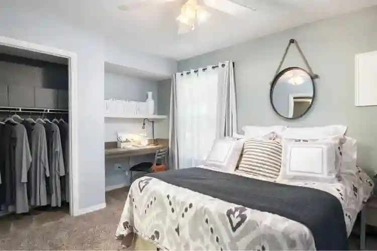 Looking to relet my room near USF