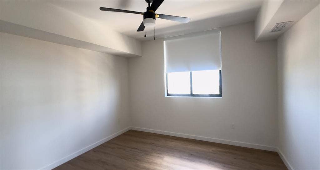 Room available for rent in Hialeah