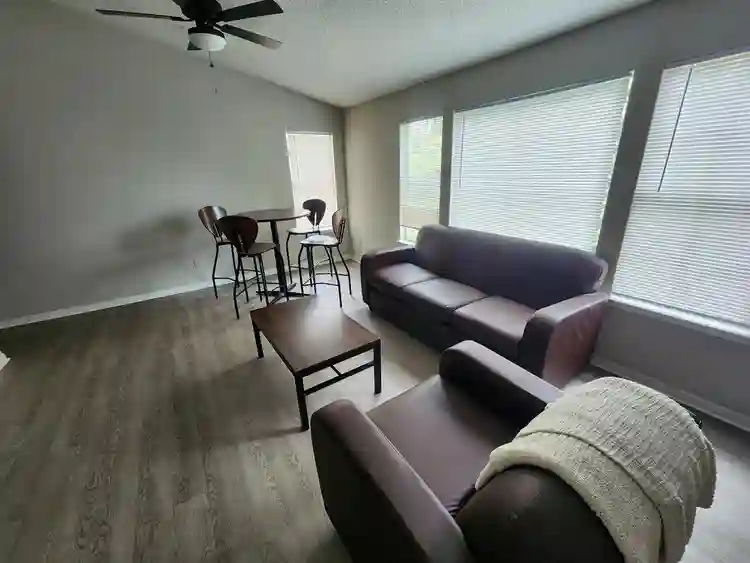 Room lease takeover Athens GA